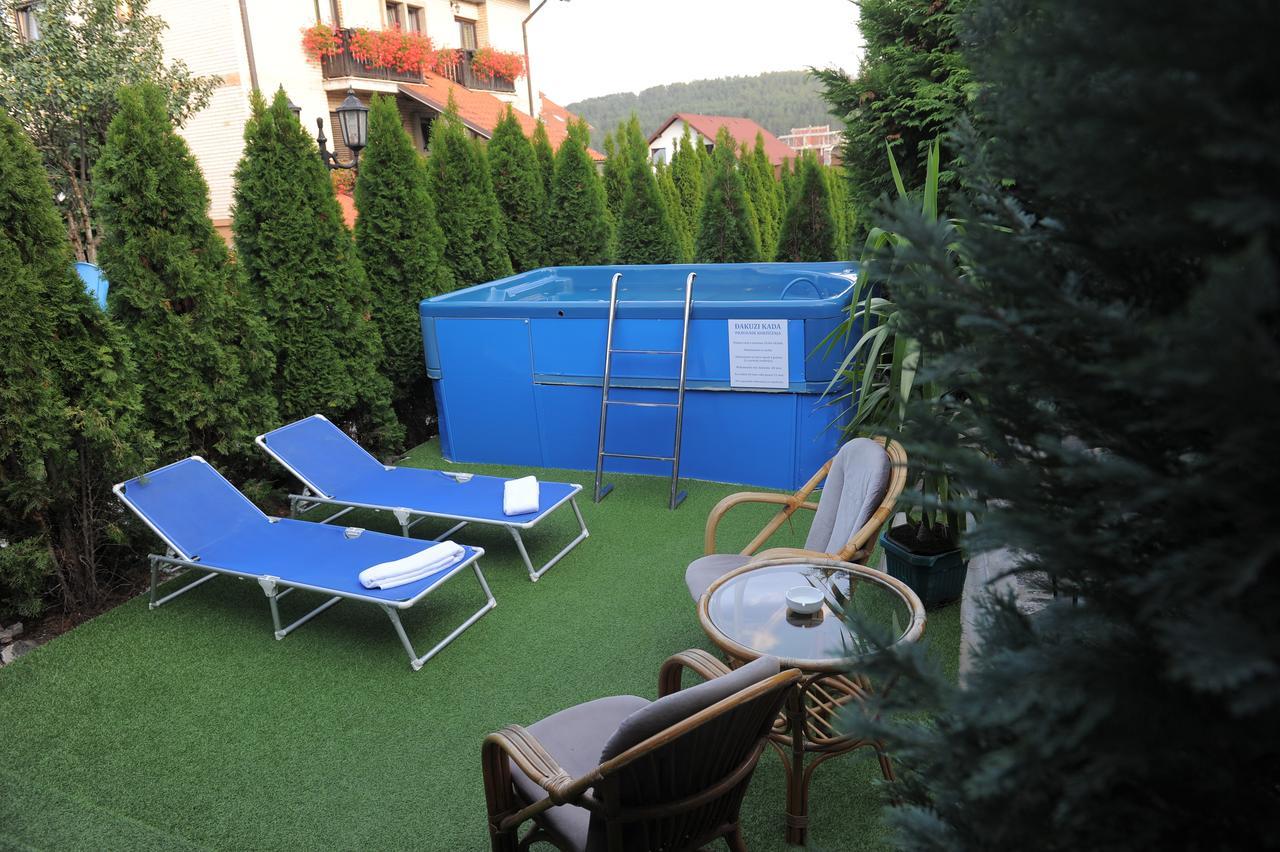Klub Satelit Zlatibor Bed and Breakfast Exteriör bild
