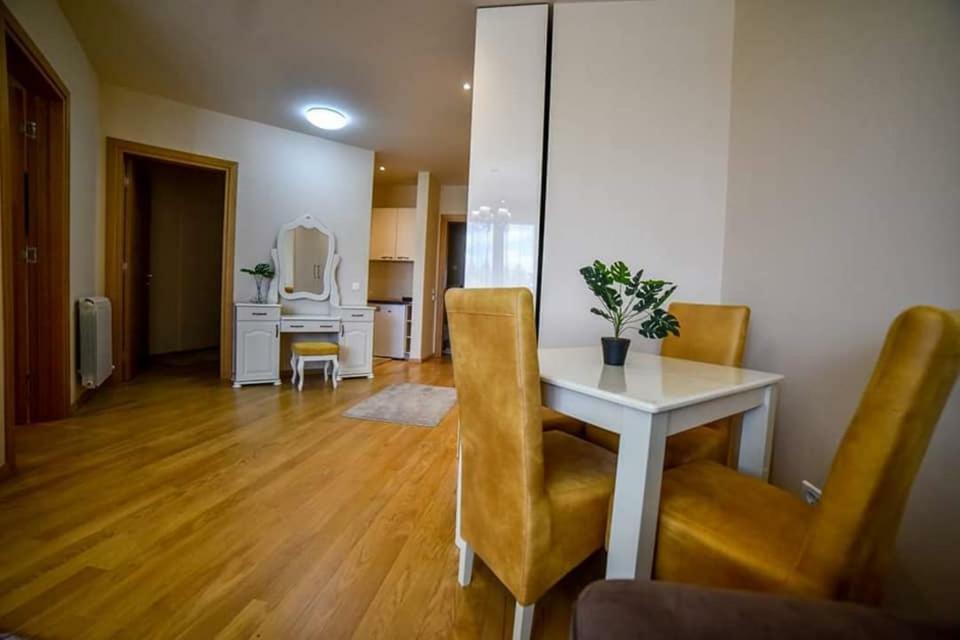 Klub Satelit Zlatibor Bed and Breakfast Exteriör bild